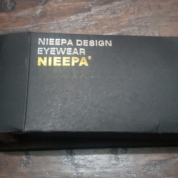 Nieepa Design Eyewear - Picture 2 of 8
